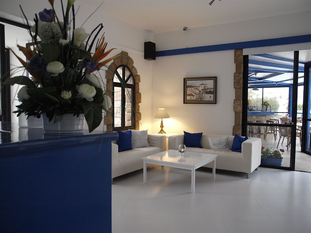 Aparthotel Hilltop Gardens