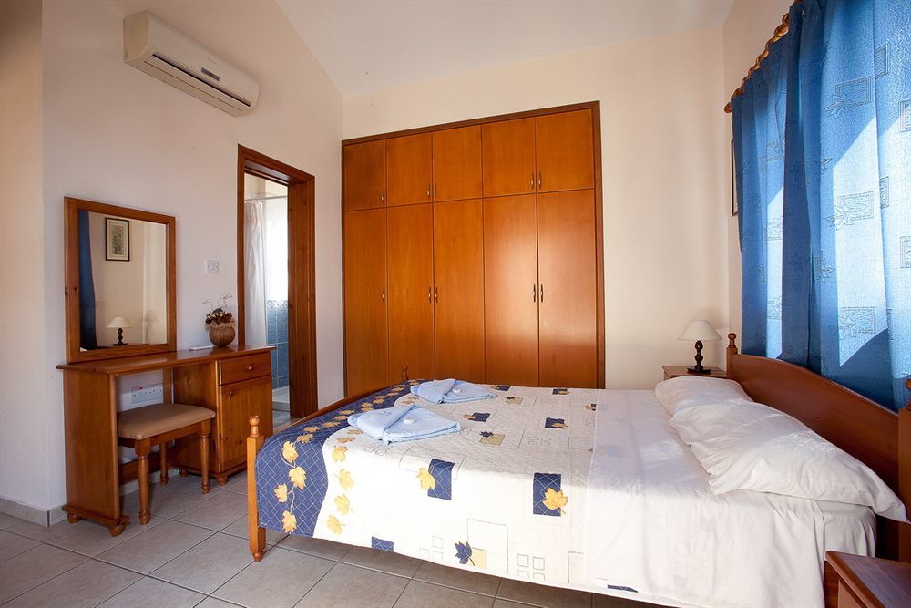 Marinea Villa *