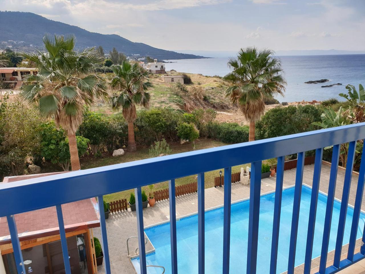 Kanalli Apartment Pomos