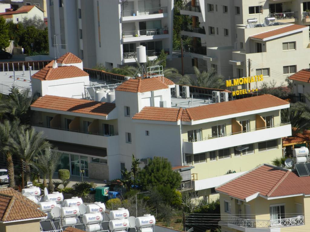 M. Moniatis 3* Limassol