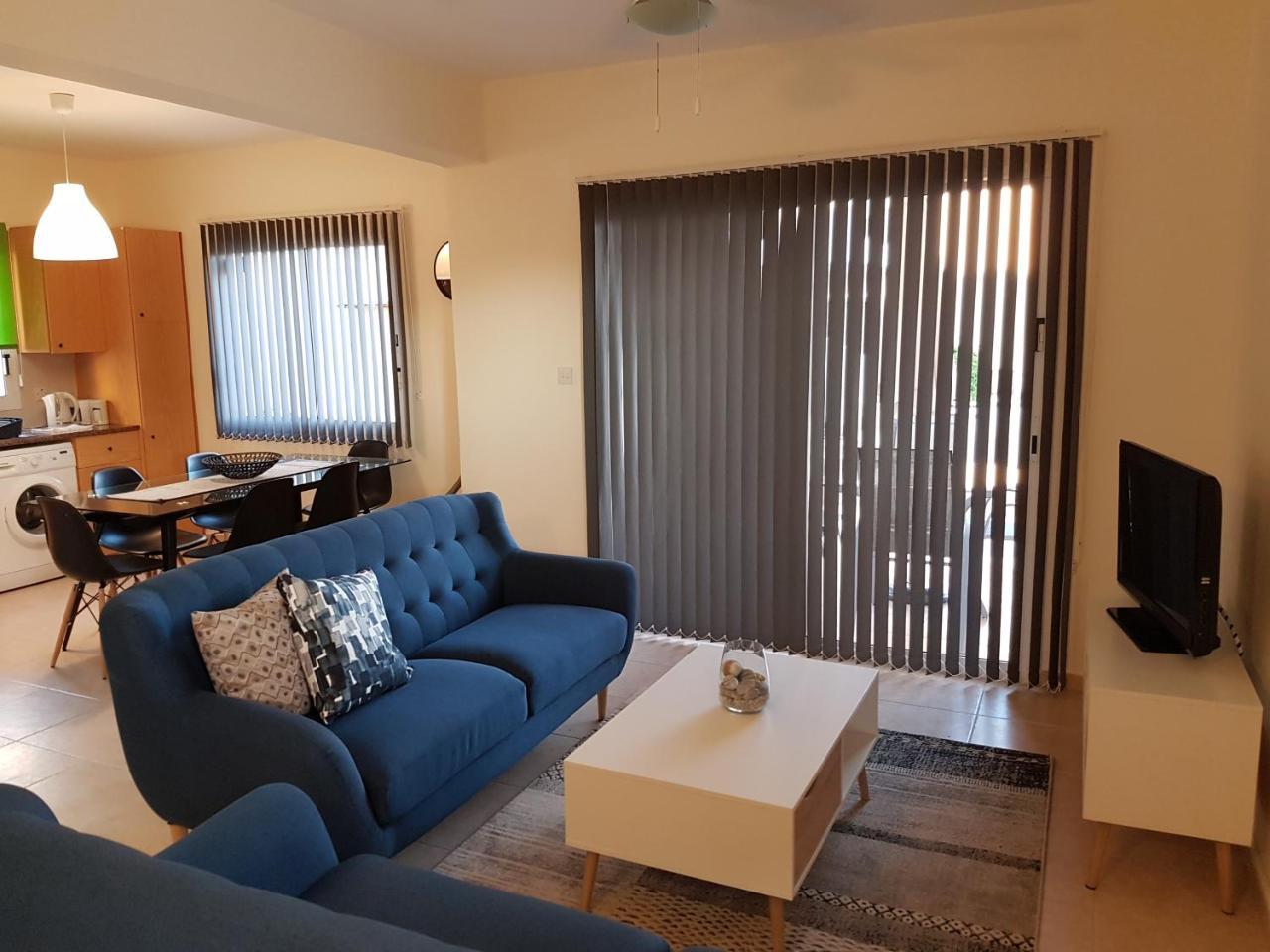 Sirena Sunrise, Apartment 4 Paphos