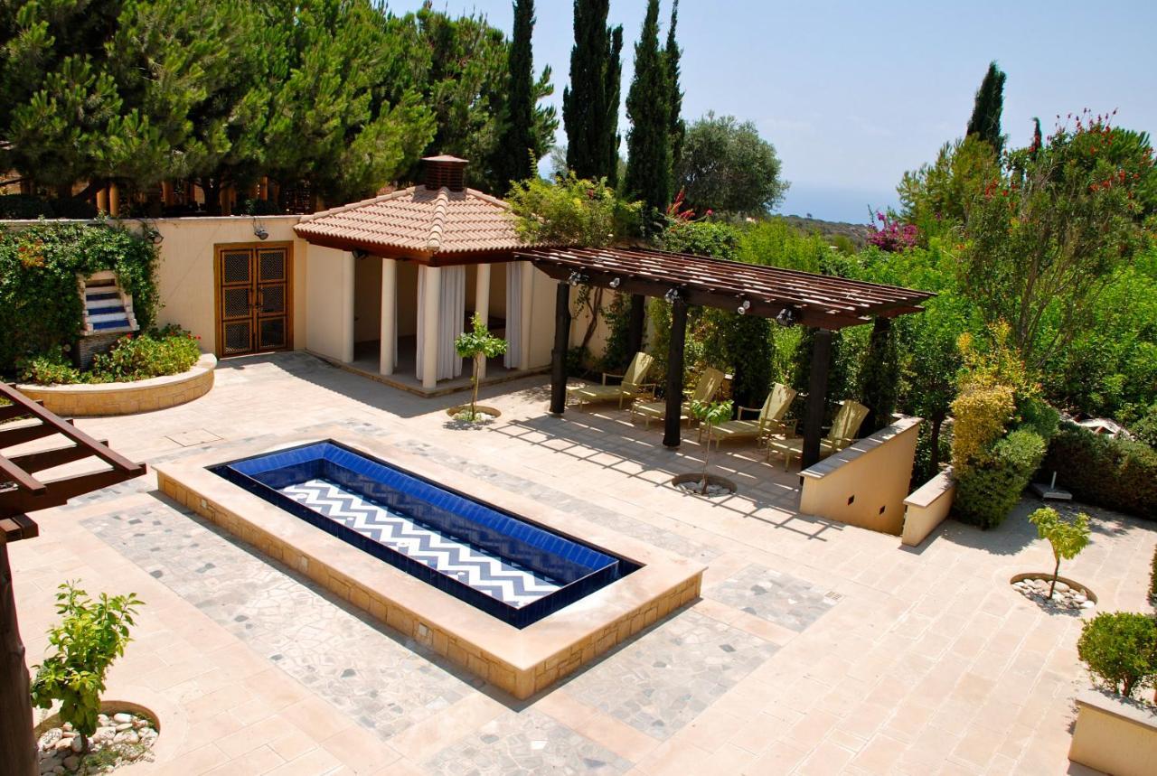 Villa 4 Bedroom Lofou With Private Pool And Sea Views, Aphrodite Hills