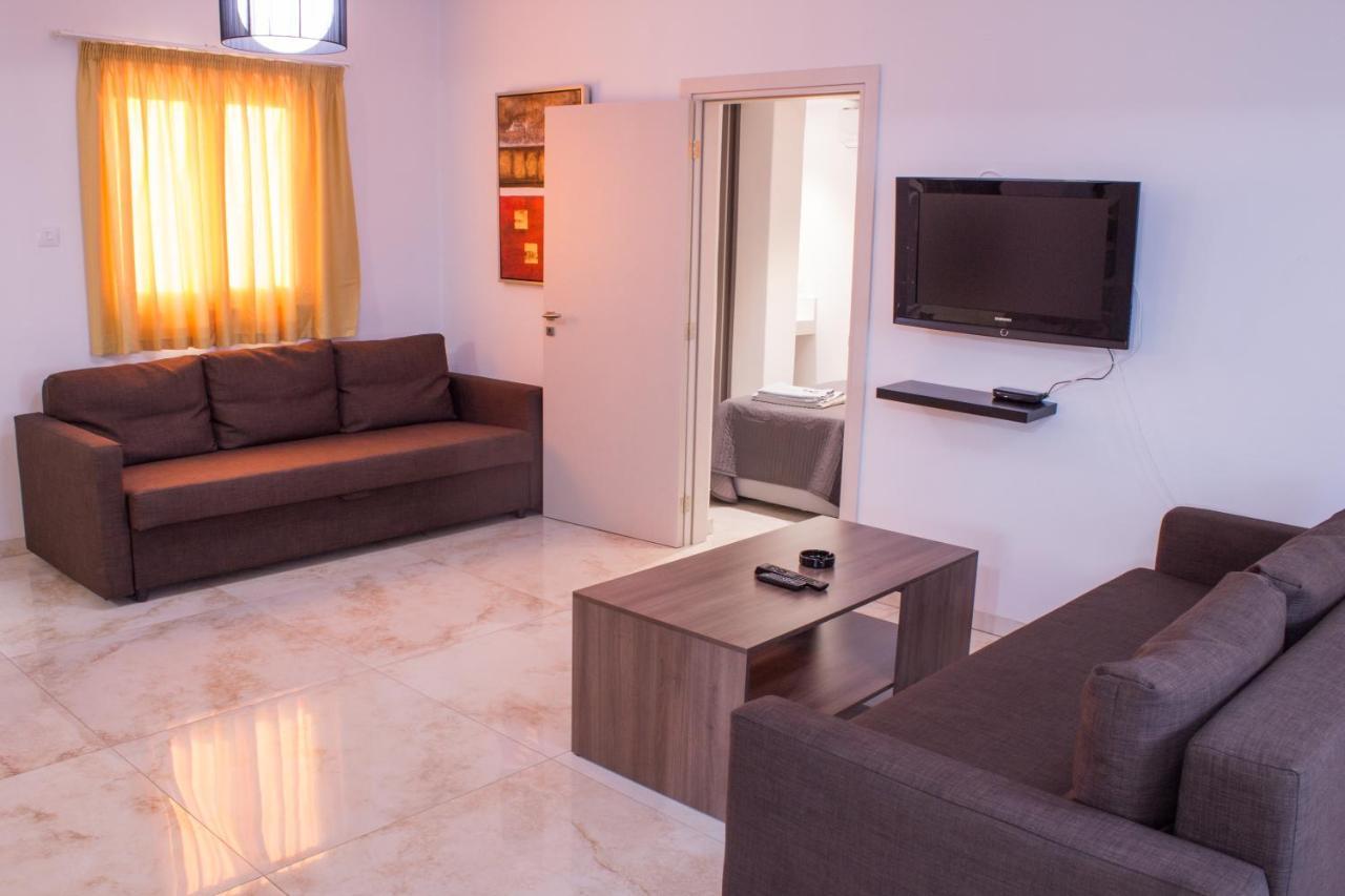 Villa Makronissos Ayia Napa