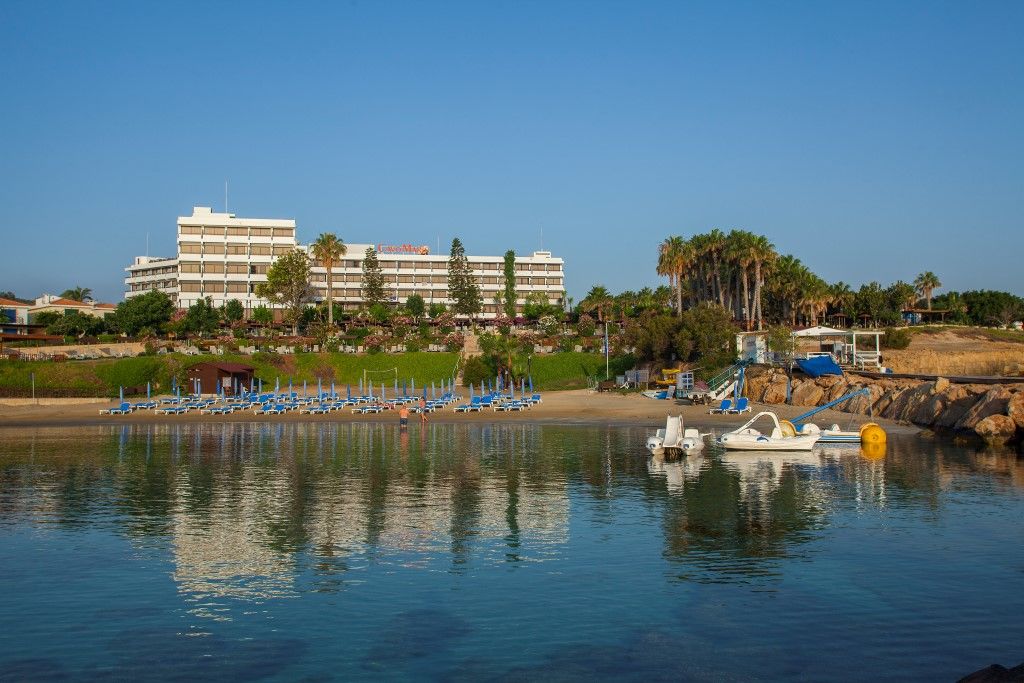 Cavo Maris Hotel