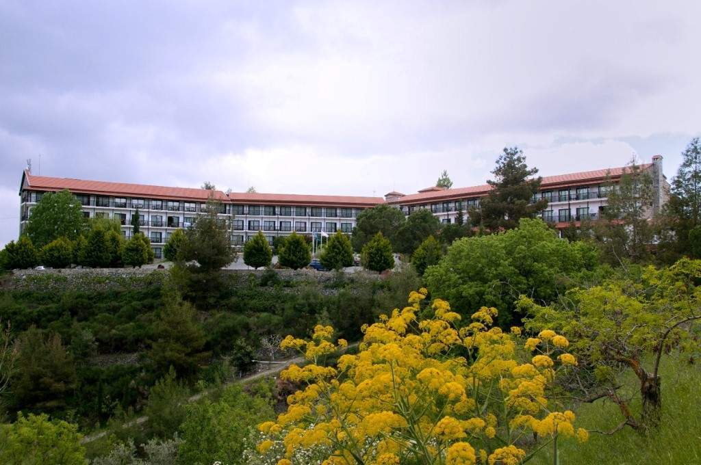 Hotel Rodon And 3*