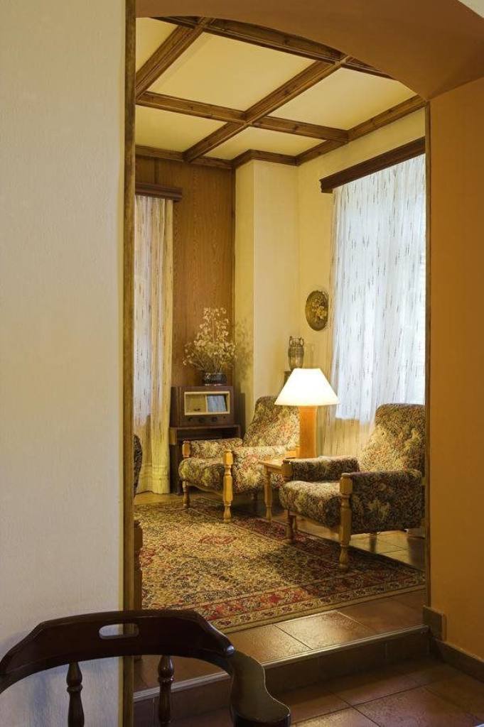 Hotel New Helvetia 3*