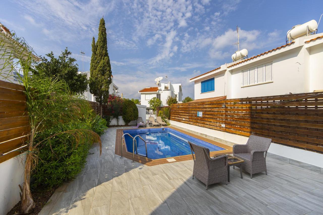 Juliet Villa