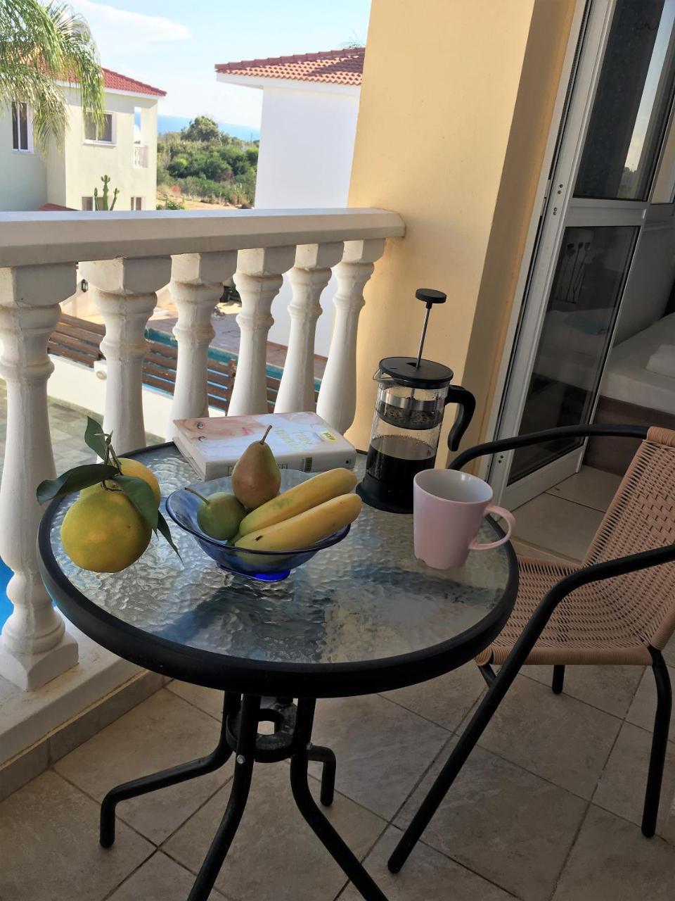 Emiliana Villa Paralimni