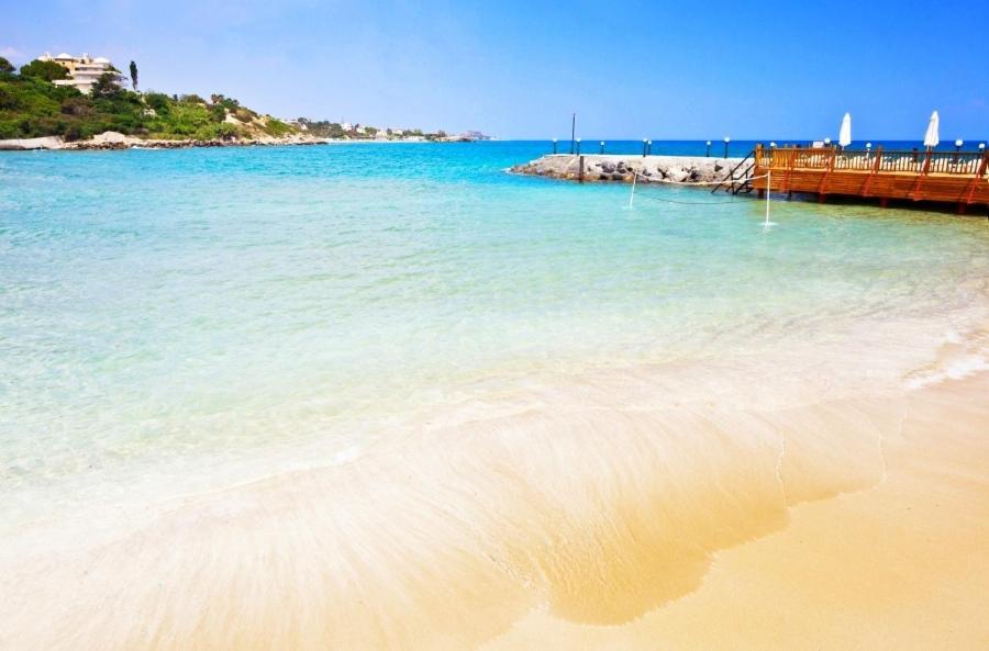 Ada Beachfront Boutique Hotel & Restaurant Hotel