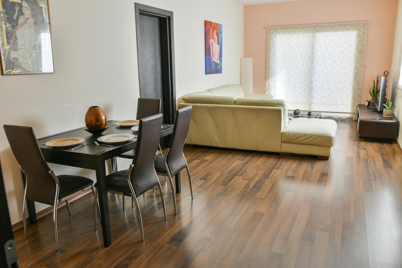 Sea View Renanda Limassol