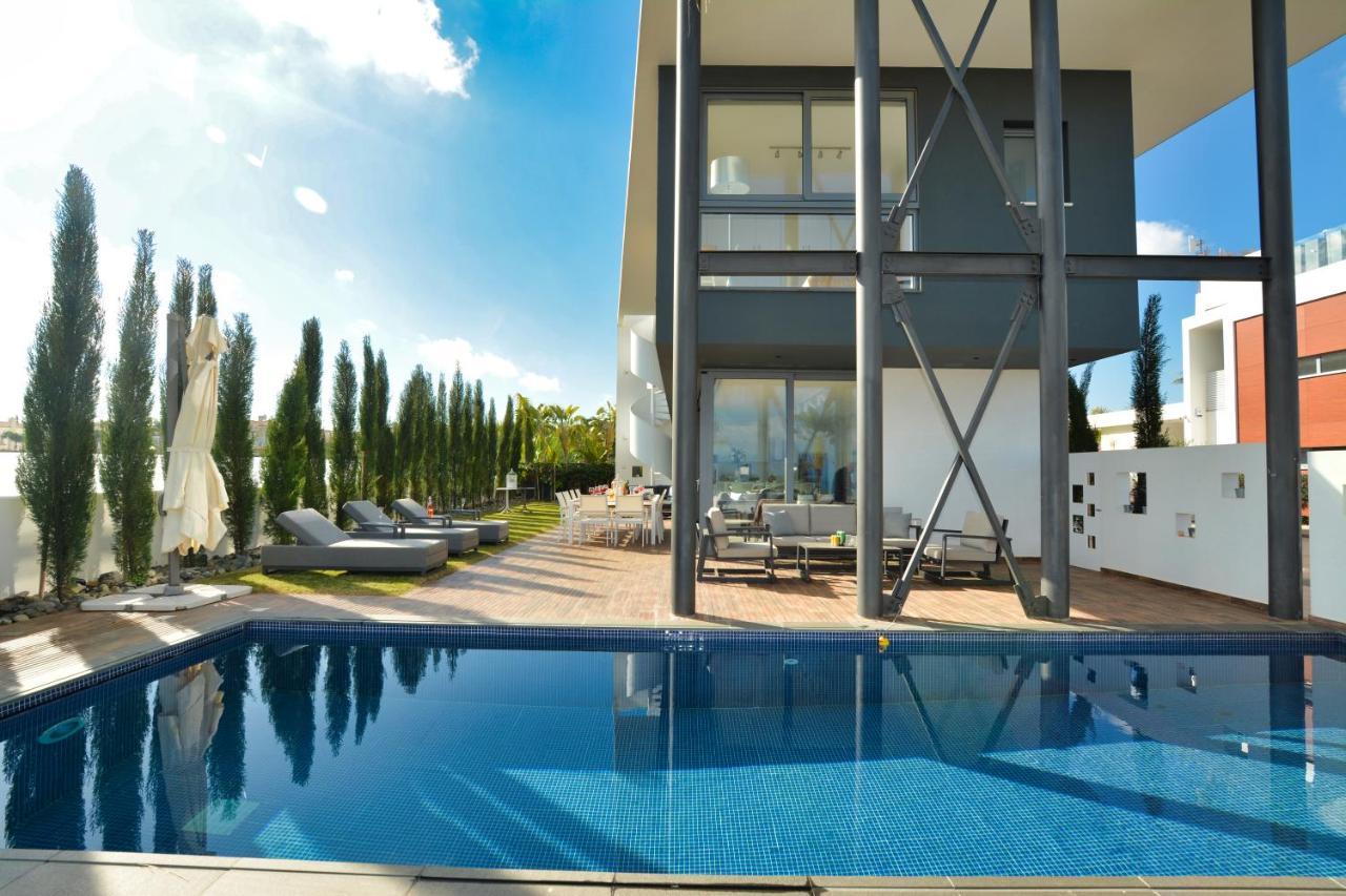 Villa White Pearl