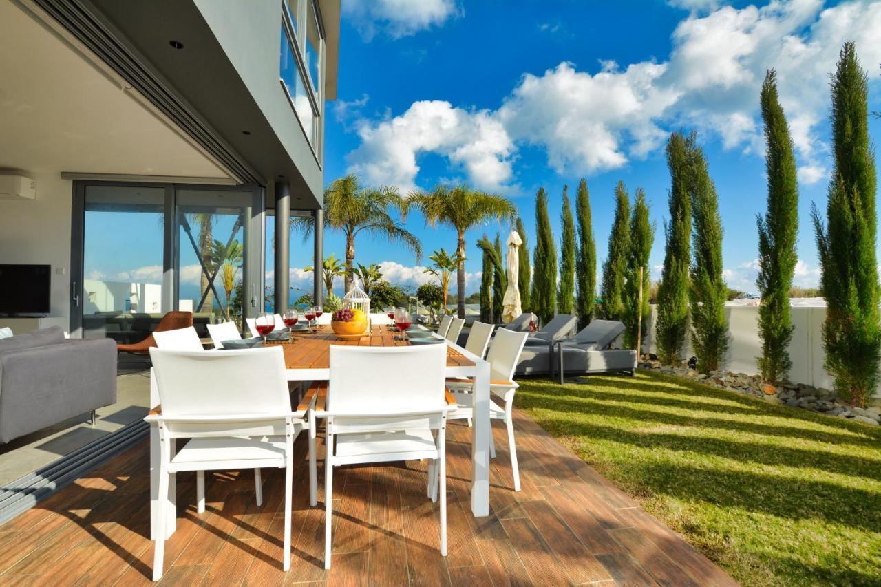 Villa White Pearl