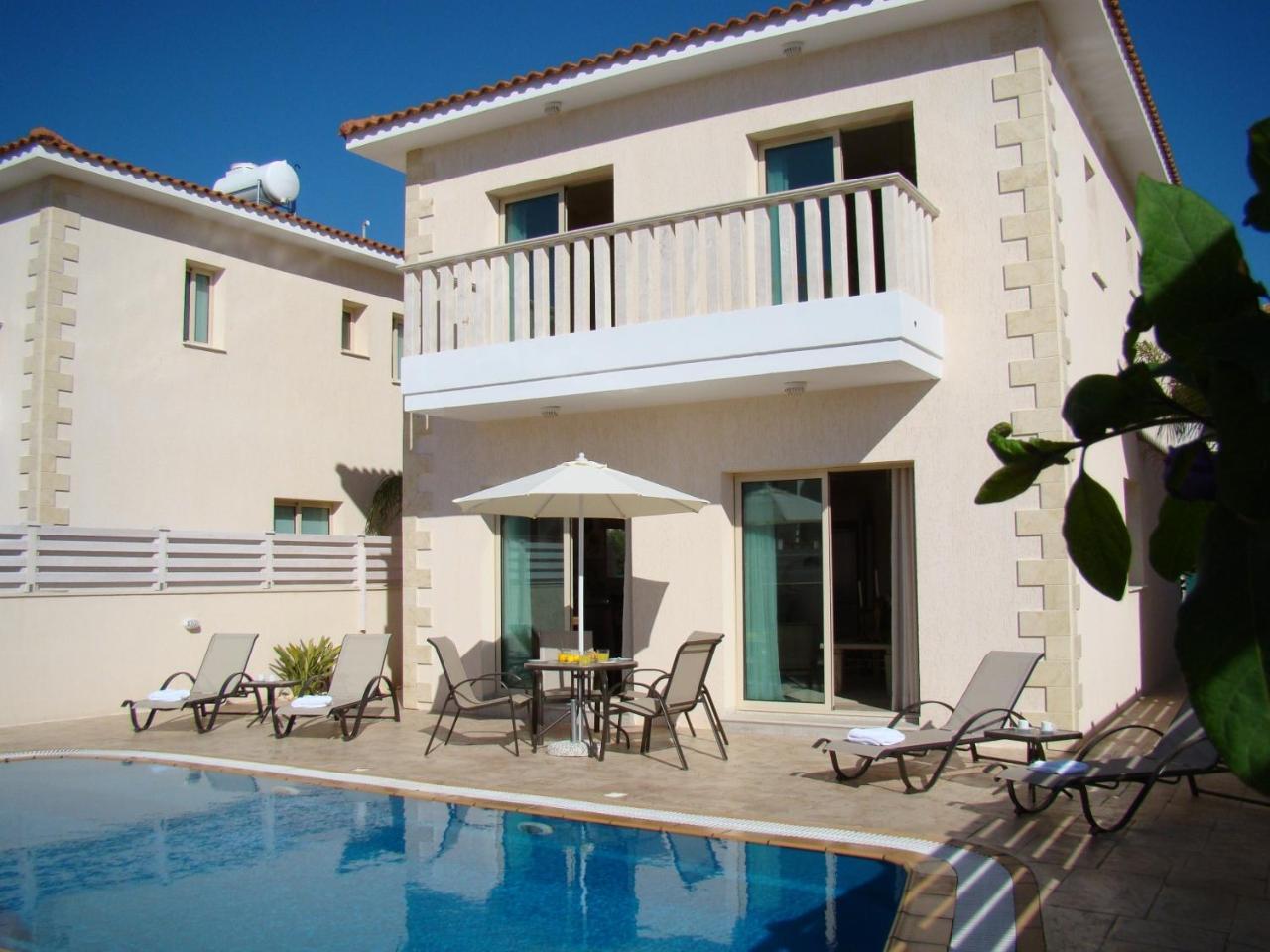 Amadora Luxury *