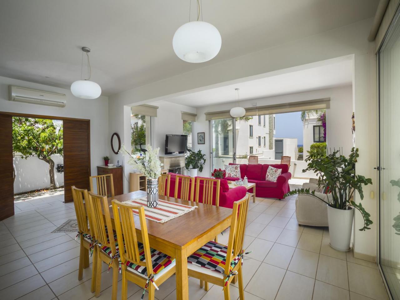 Asteria By The Sea * Protaras