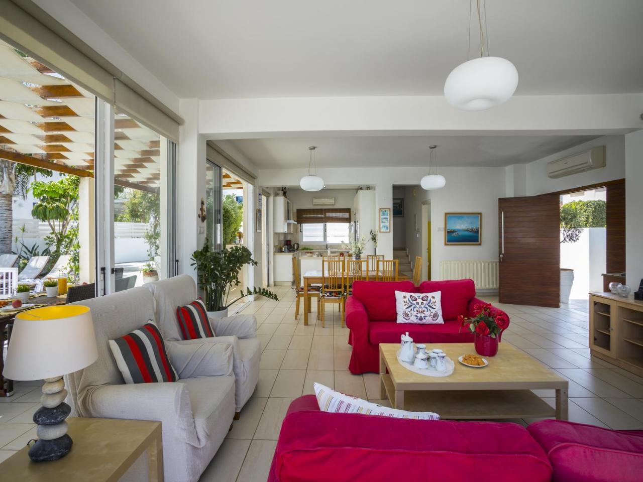 Asteria By The Sea