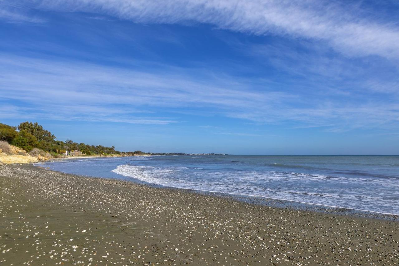 Faros Beachfront Perivolia