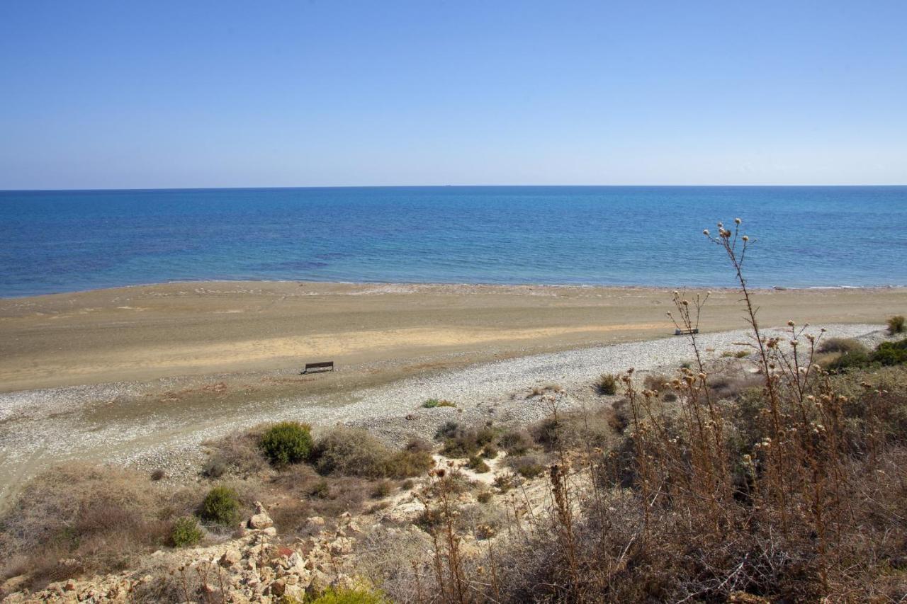 Faros Beachfront Perivolia