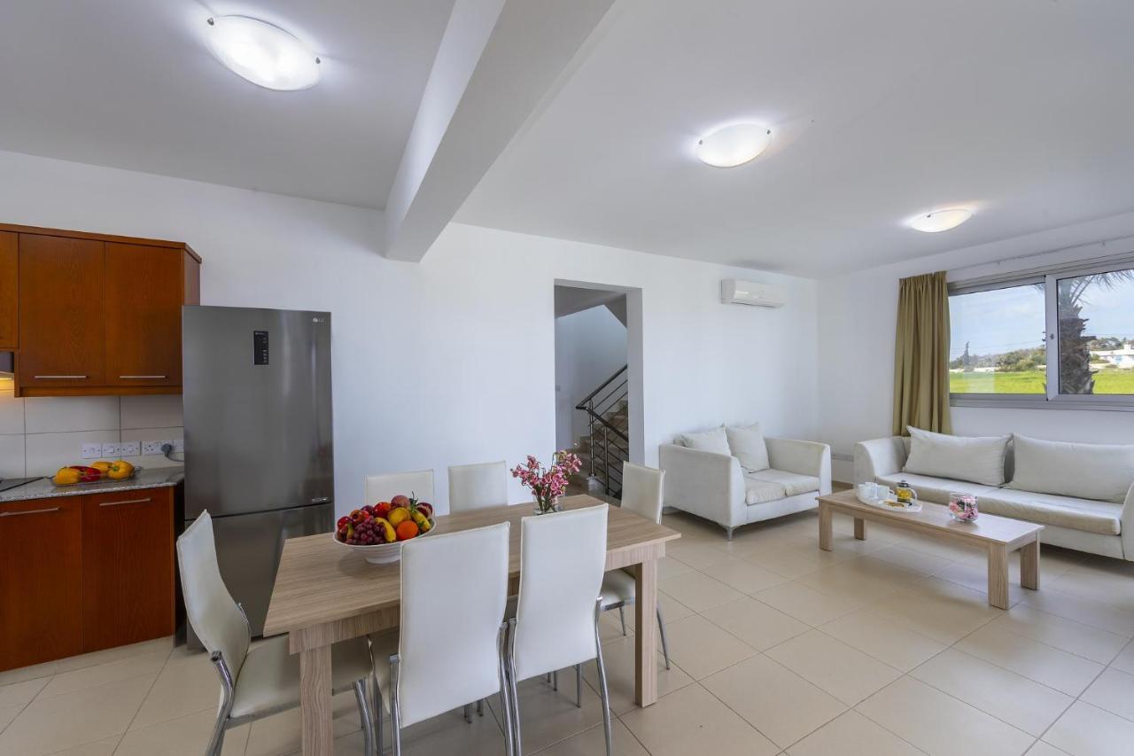 Villa Faros Beachfront *