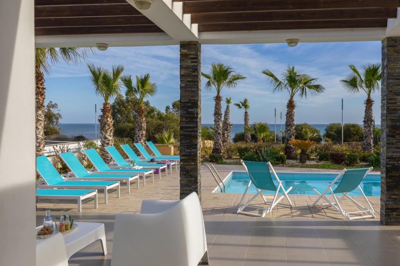 Faros Beachfront