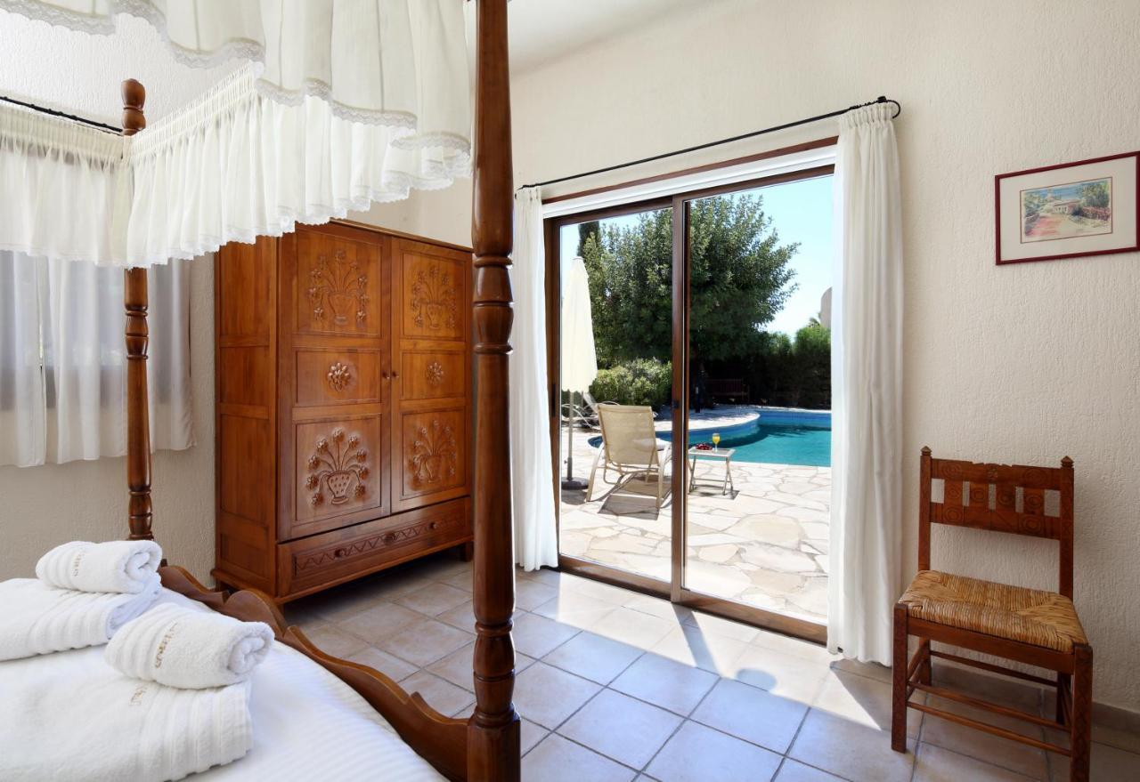 Amera Luxury
