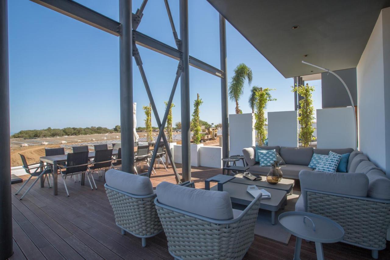 White Pearl Villa *
