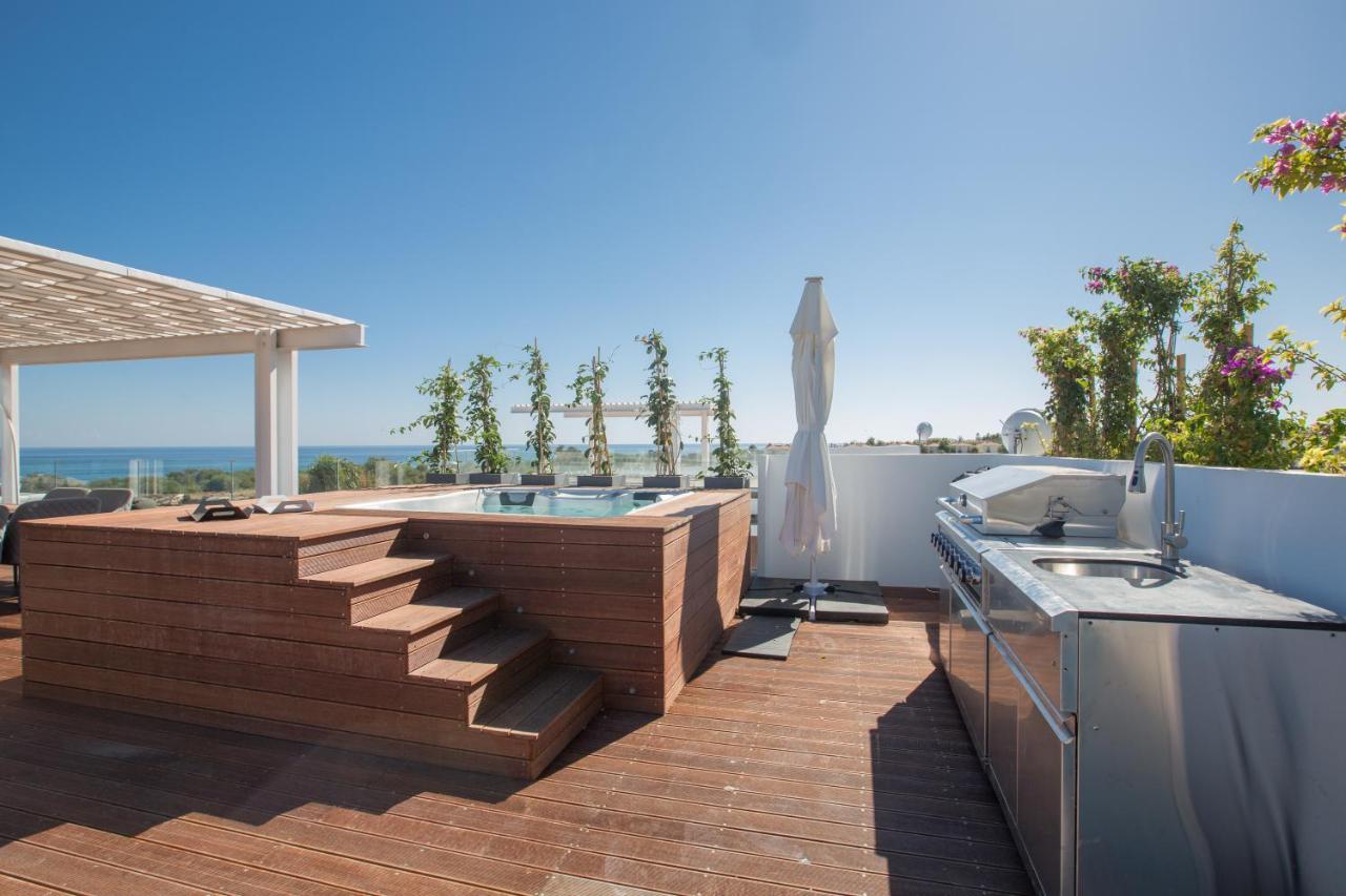 Villa White Pearl *