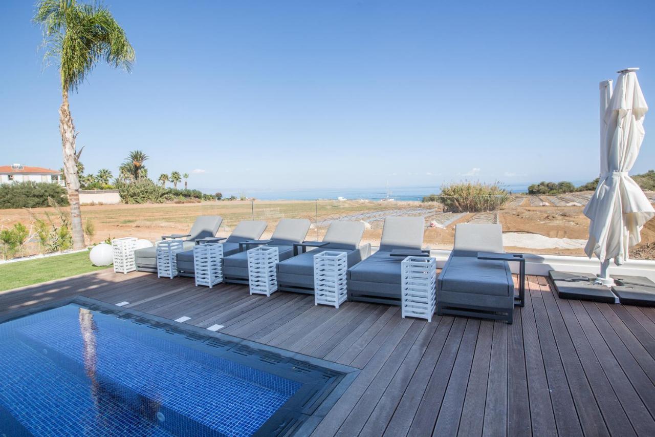 White Pearl Villa *