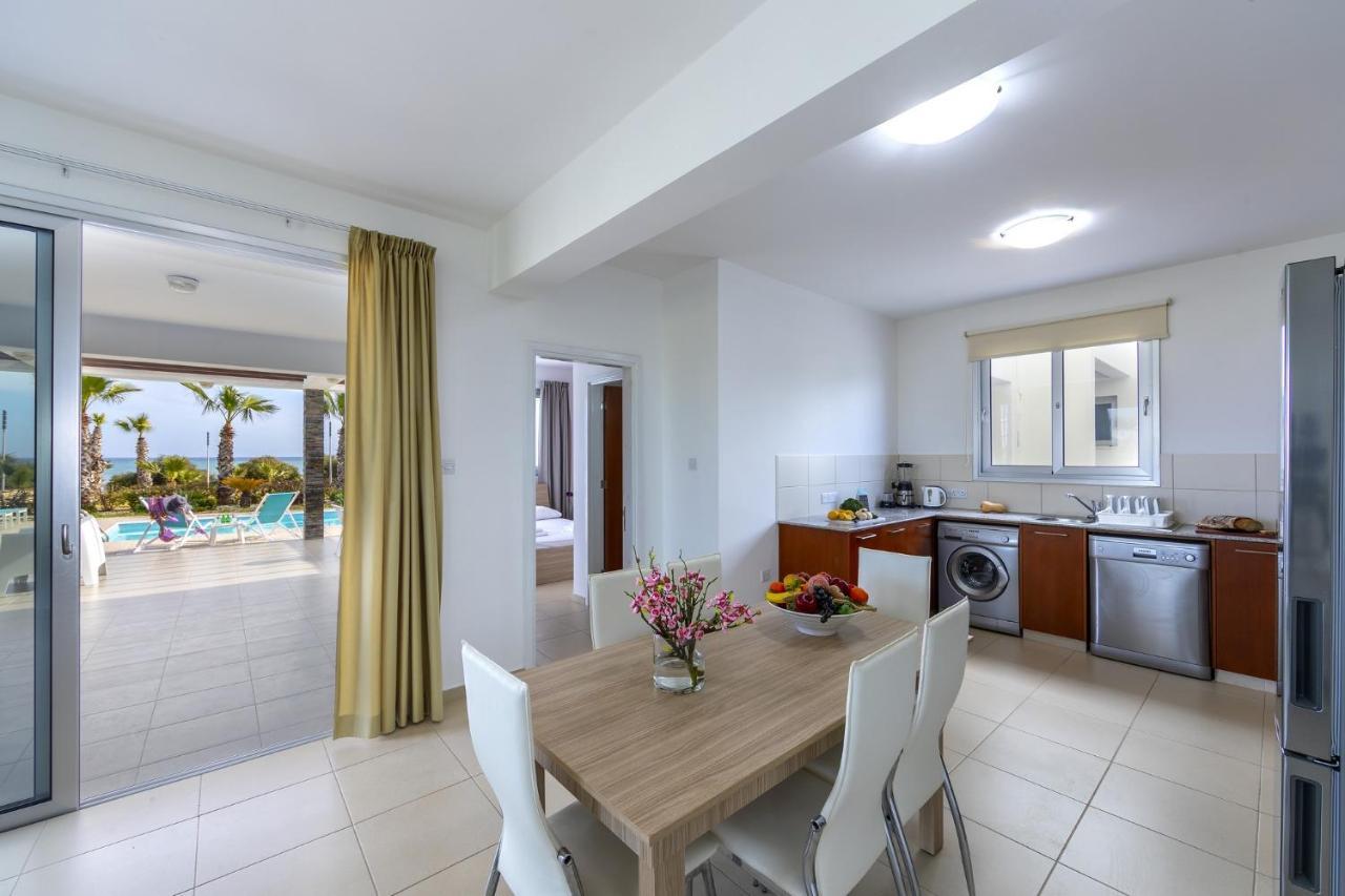 Faros Beachfront Villa
