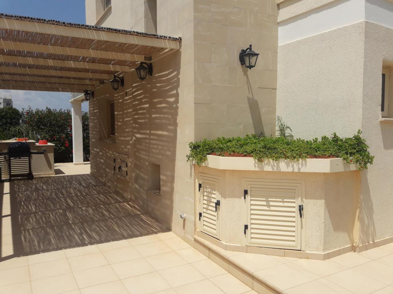 Villa Anthorina 5 *