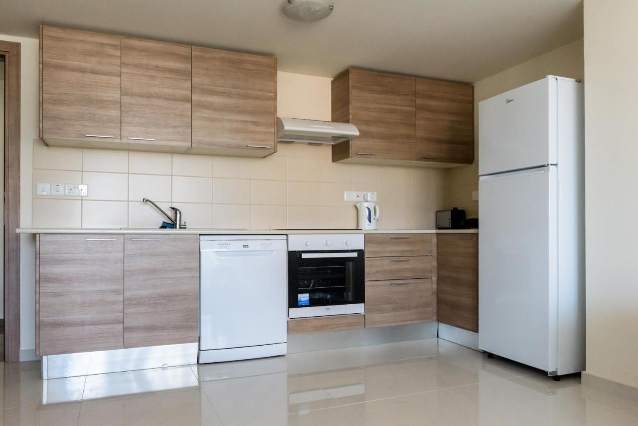 Zavos Marathon Apartment Limassol