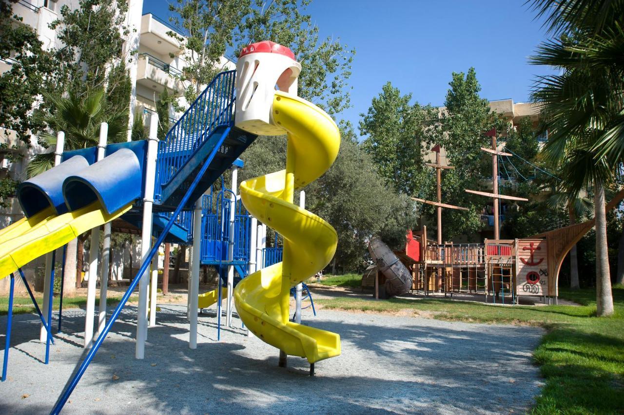 Aparthotel Atlantica Gardens 3*