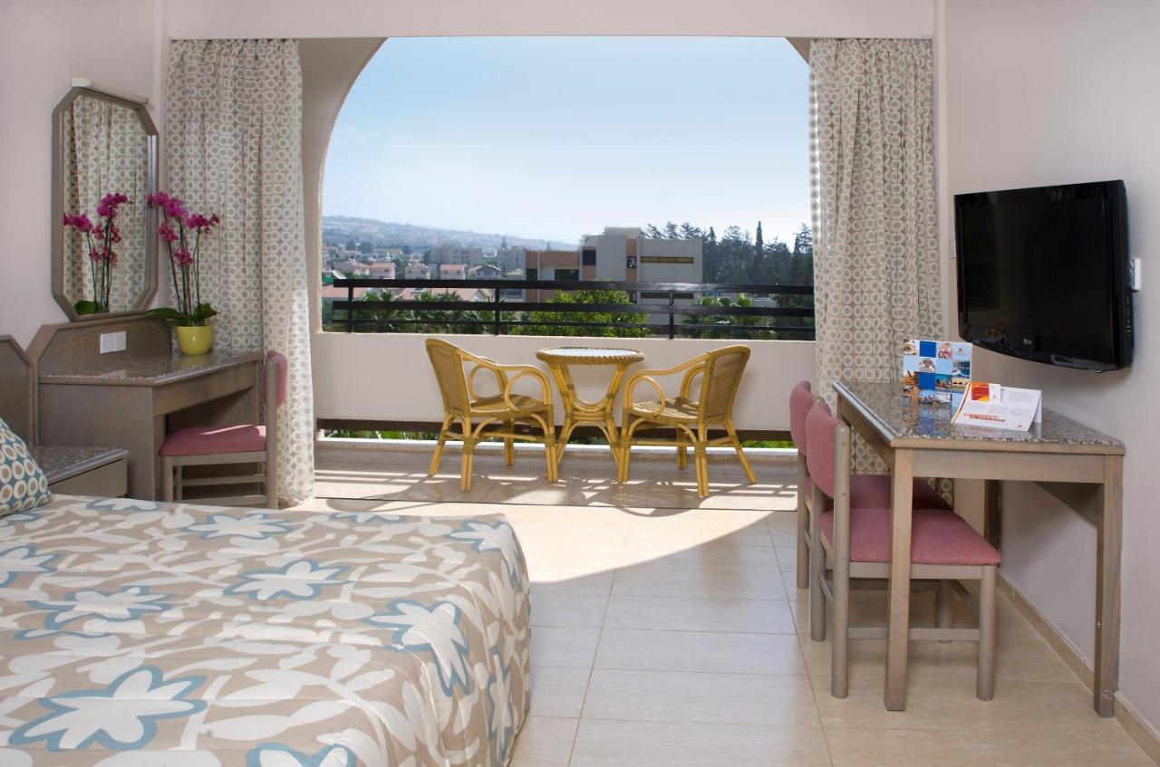 Atlantica Gardens Aparthotel 3*