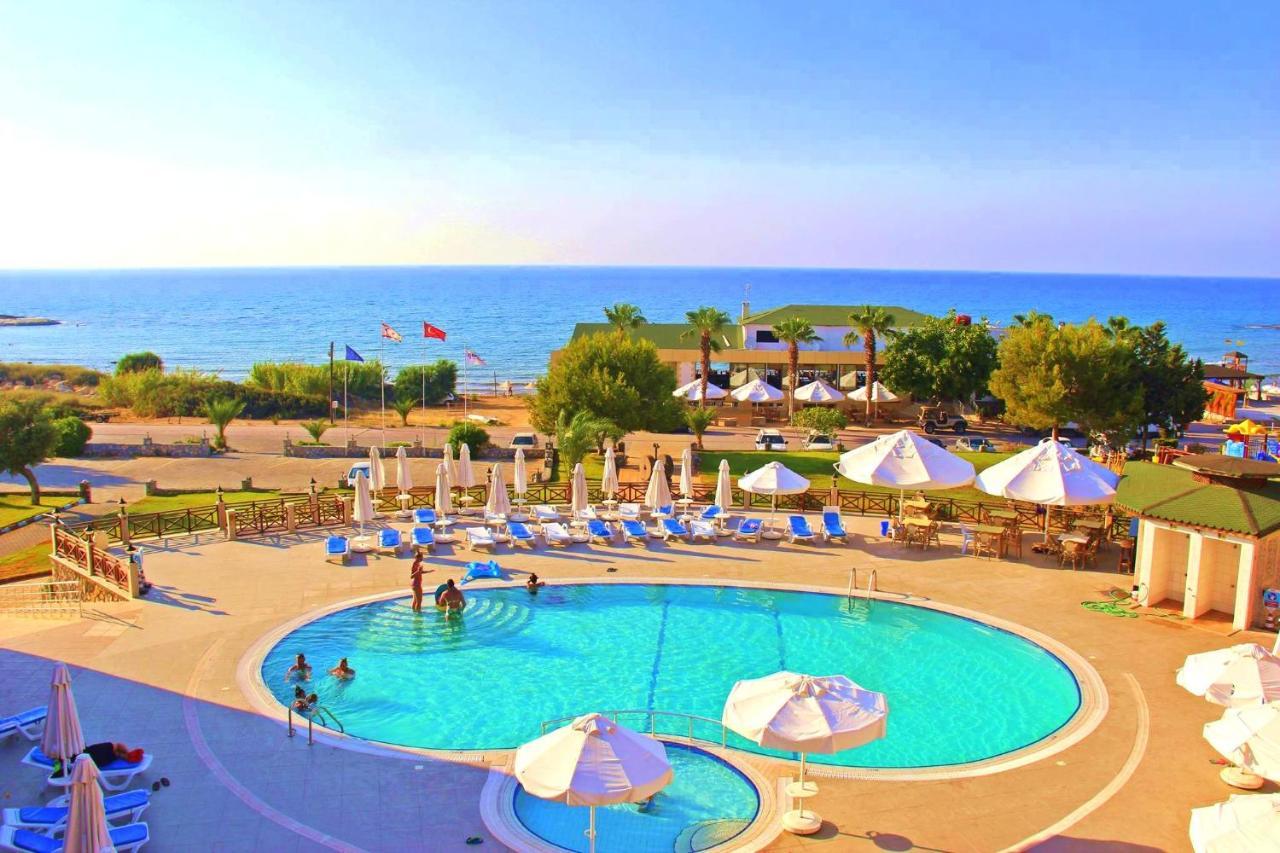 Hotel Kaplica On A Sandy Beach 3*