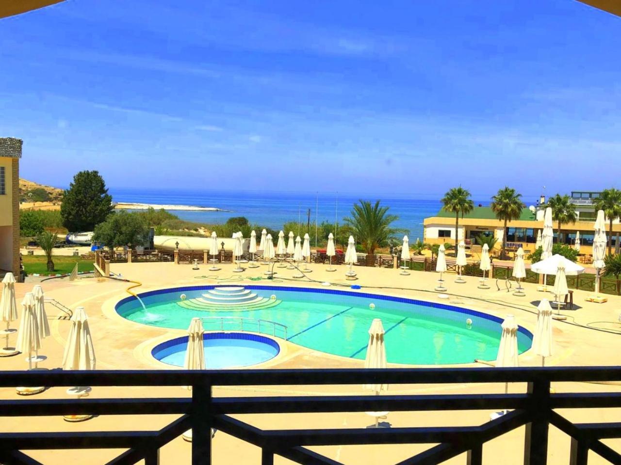 Kaplica On A Sandy Beach 3*