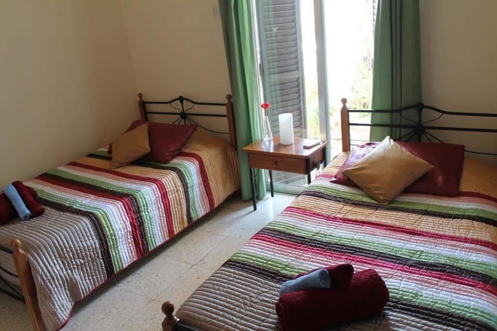 Villa Yiangos House Neo Chorio