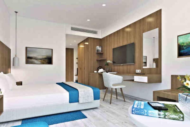 Leonardo Crystal Cove & - Adults Only 4* Protaras