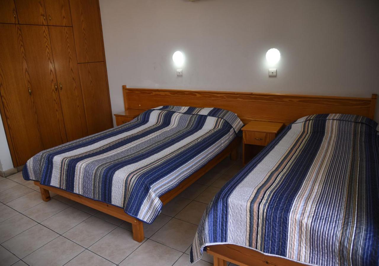 Elysso Aparthotel Larnaca