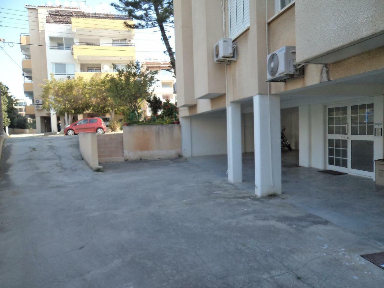 Welcome House *