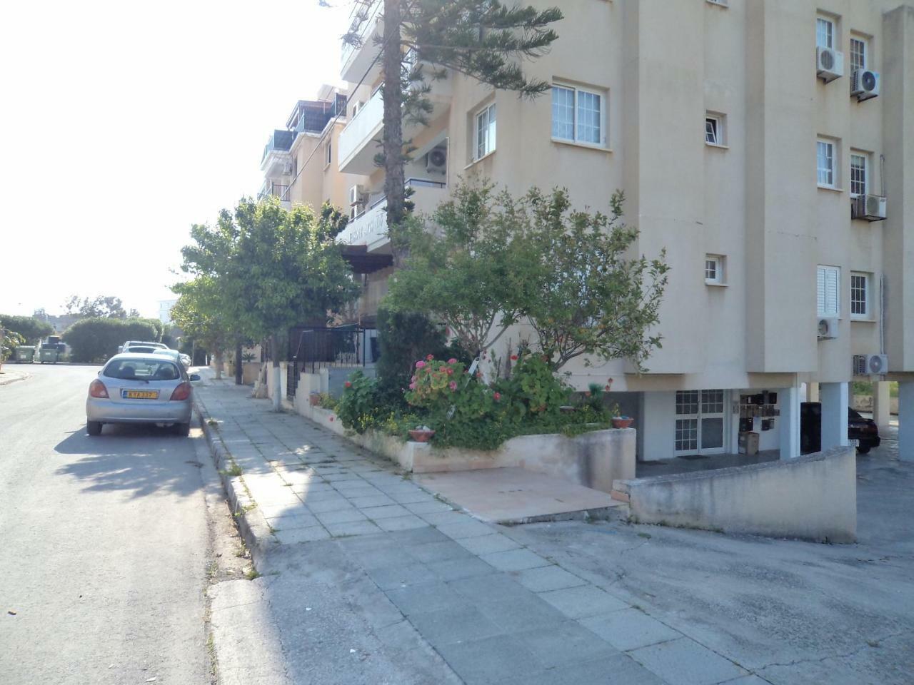 Welcome House *