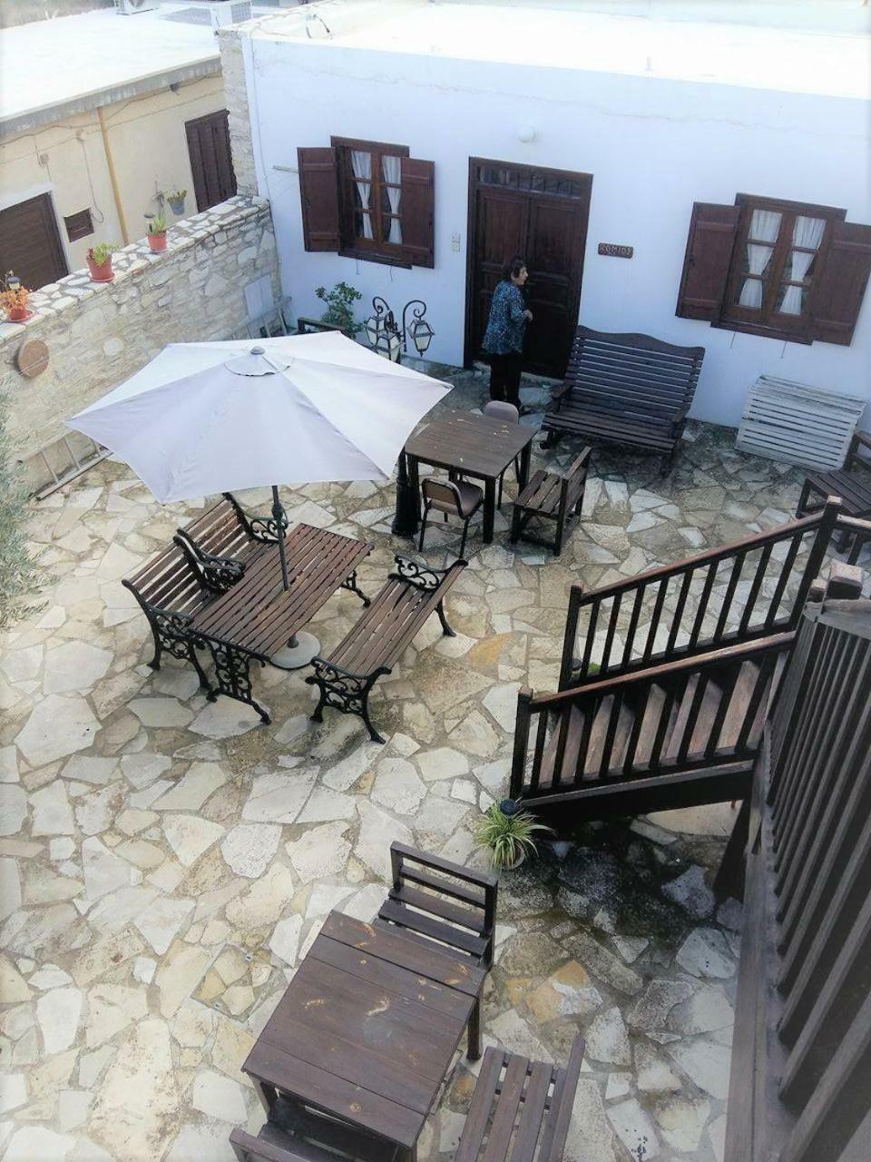 Apartment Romios