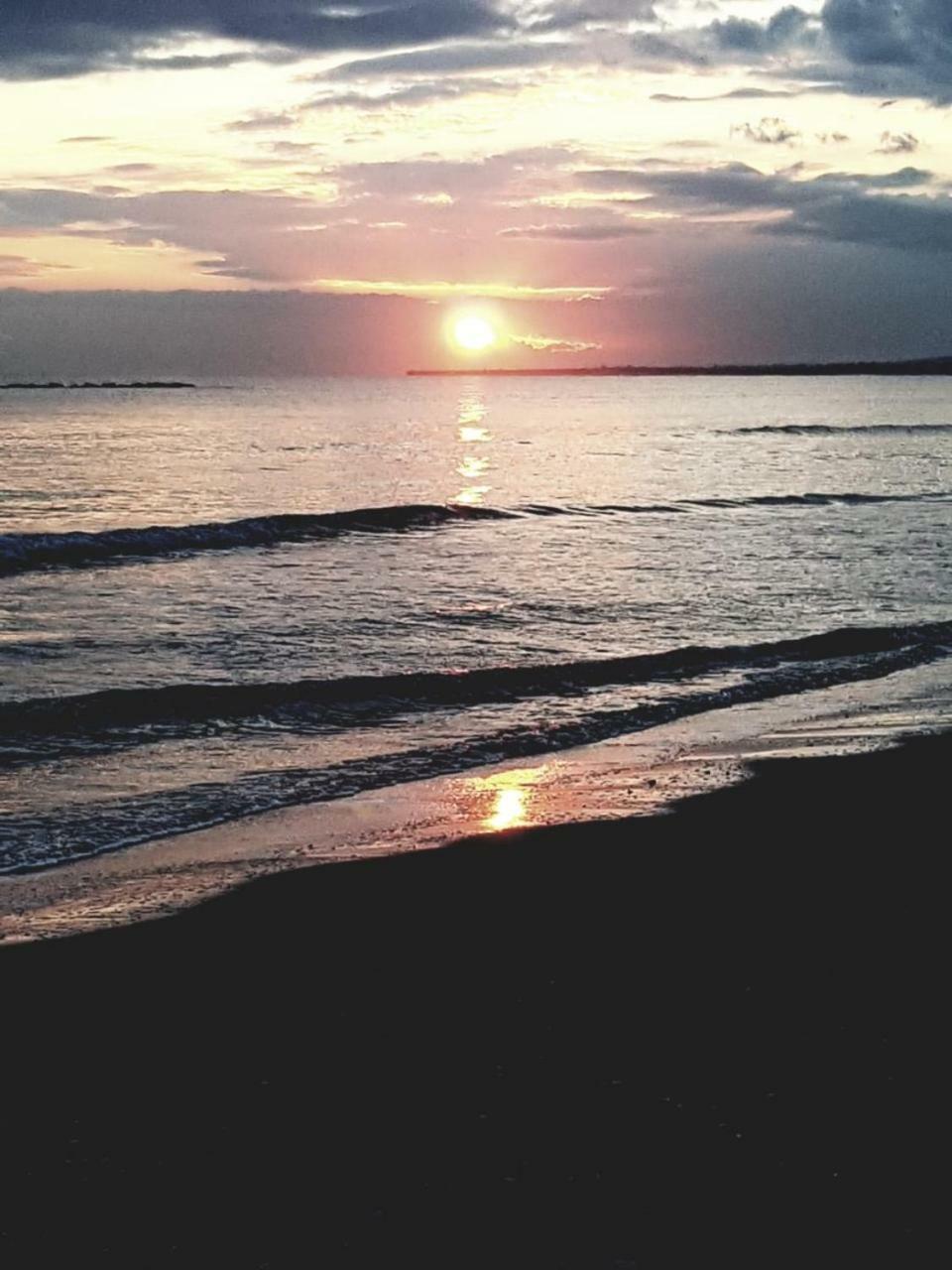 Periyiali Sunset A7 Perivolia