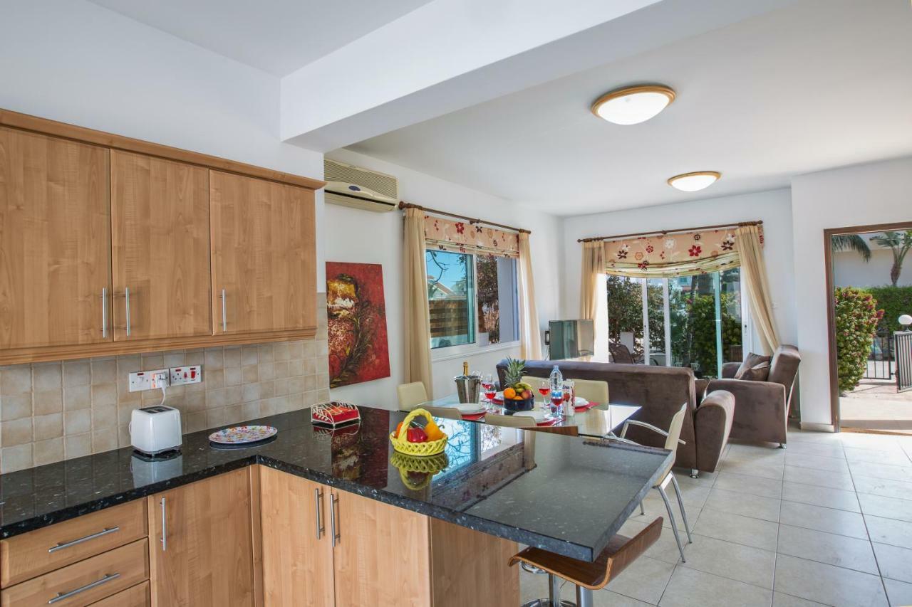 Alkionia Villa *