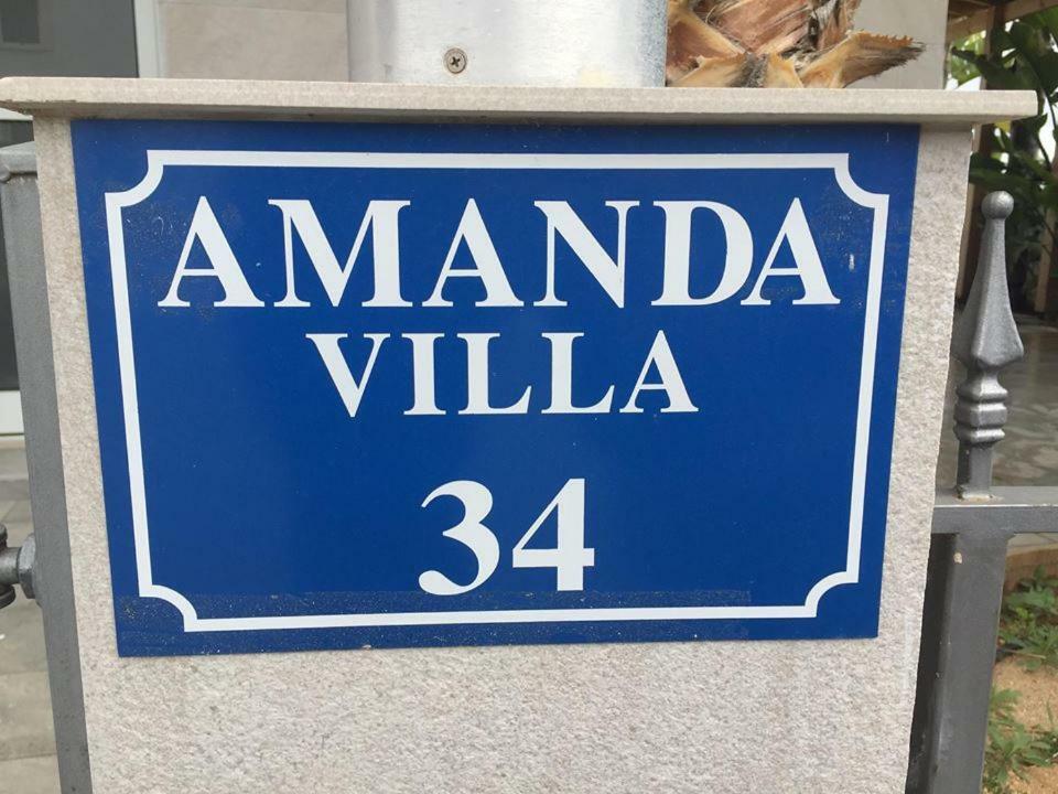 Amanda Villa Protaras