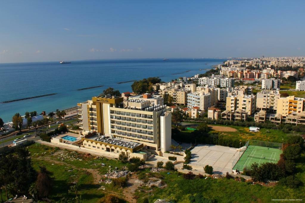 Zavos Marathon Apartment