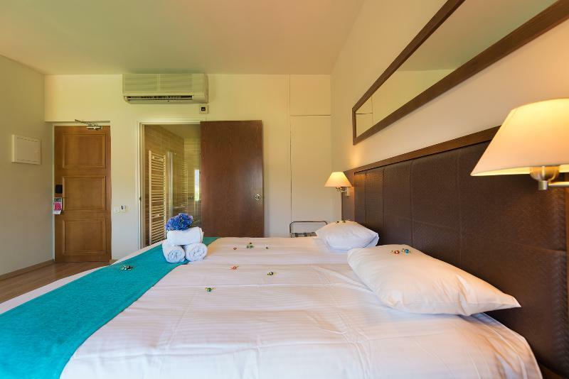 Rodon And Hotel Agros