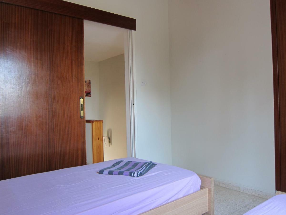 Spiros Seaside No. 11 Villa