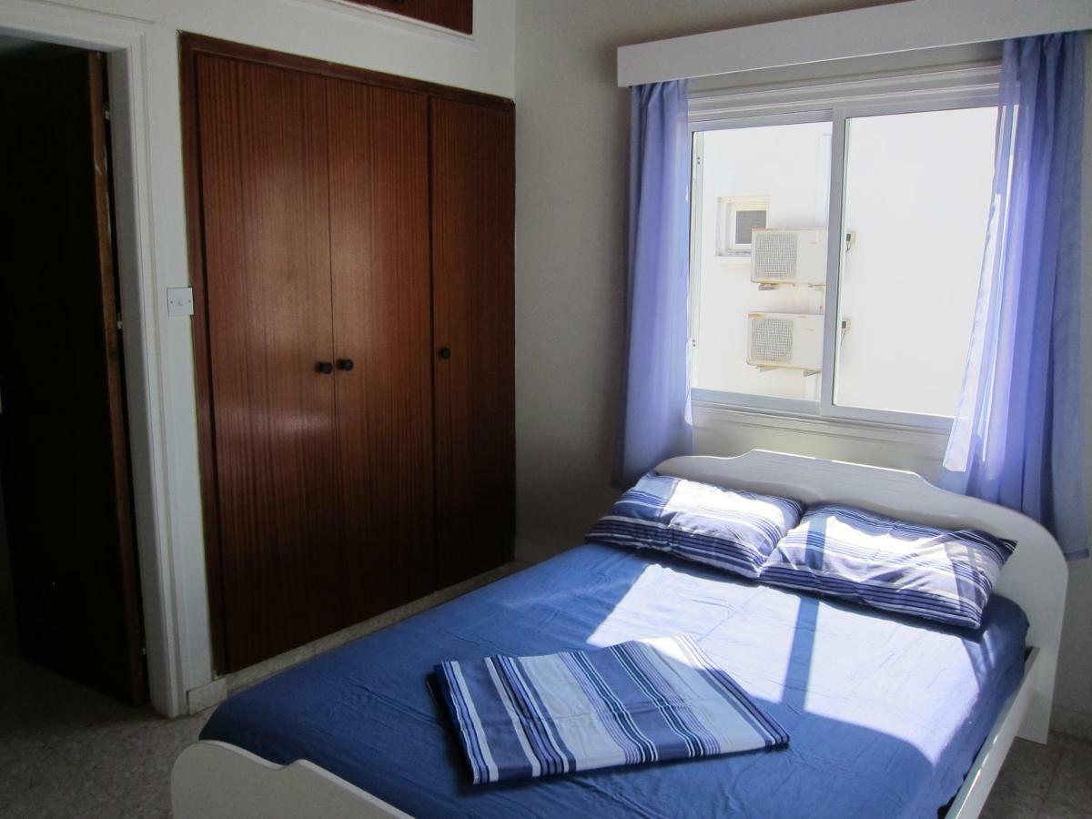 Spiros Seaside No. 11 *