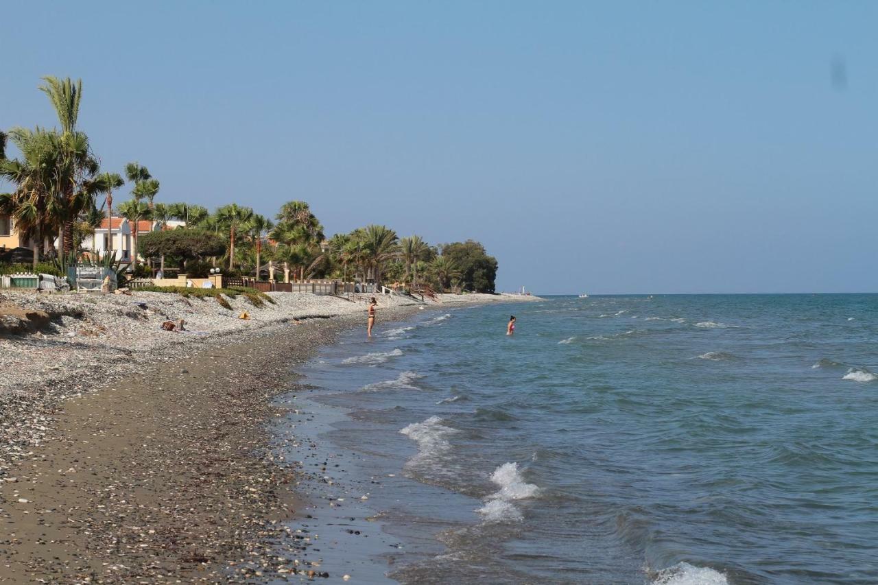 Villa Spiros Seaside No. 11
