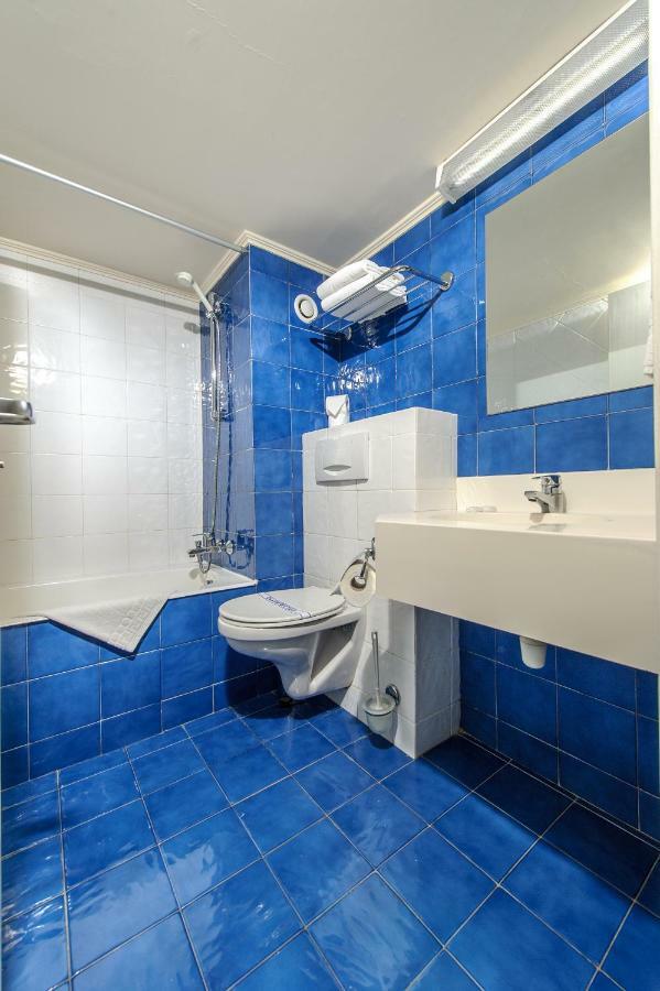 Aparthotel Paramount 4*