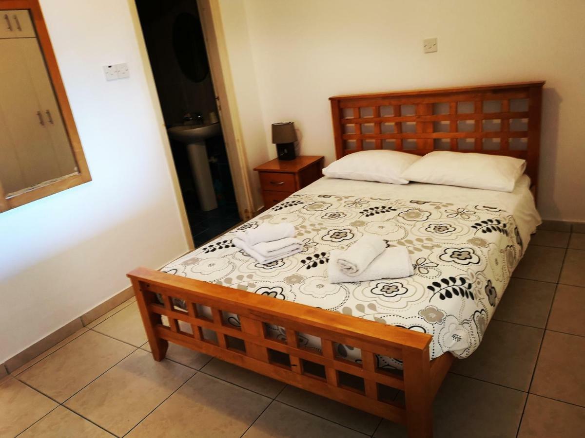 Panorama Court Apartment Paphos